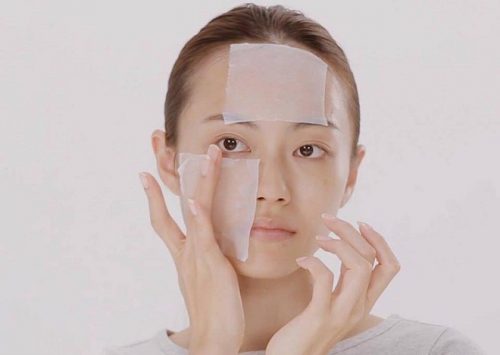 Cách dưỡng ẩm cho da mặt với lotion mask giúp da mềm mịn