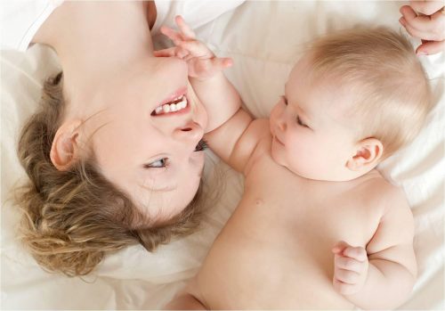 Cách chăm sóc da sau sinh cho các mẹ để có làn da mịn màng