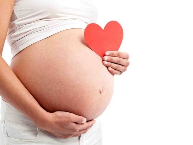 Sử dụng CumarGold Gel cho bà bầu vẫn đảm bảo an toàn cho thai nhi